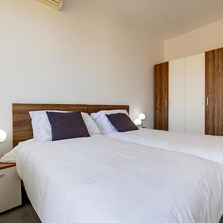Appartamento Contemporary 3Br Retreat In Prime Sliema Esterno foto
