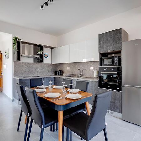 Appartamento Contemporary 3Br Retreat In Prime Sliema Esterno foto