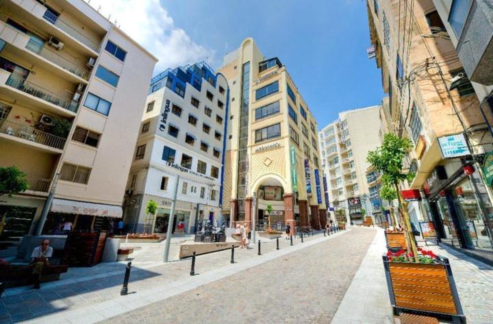 Appartamento Contemporary 3Br Retreat In Prime Sliema Esterno foto